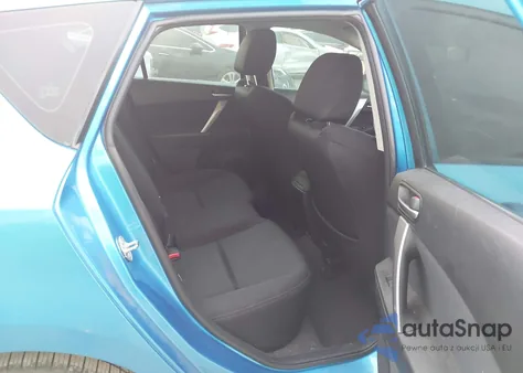 2011 Mazda Mazda3 S Sport из США, поврежденный, VIN JM1BL1K56B1462705